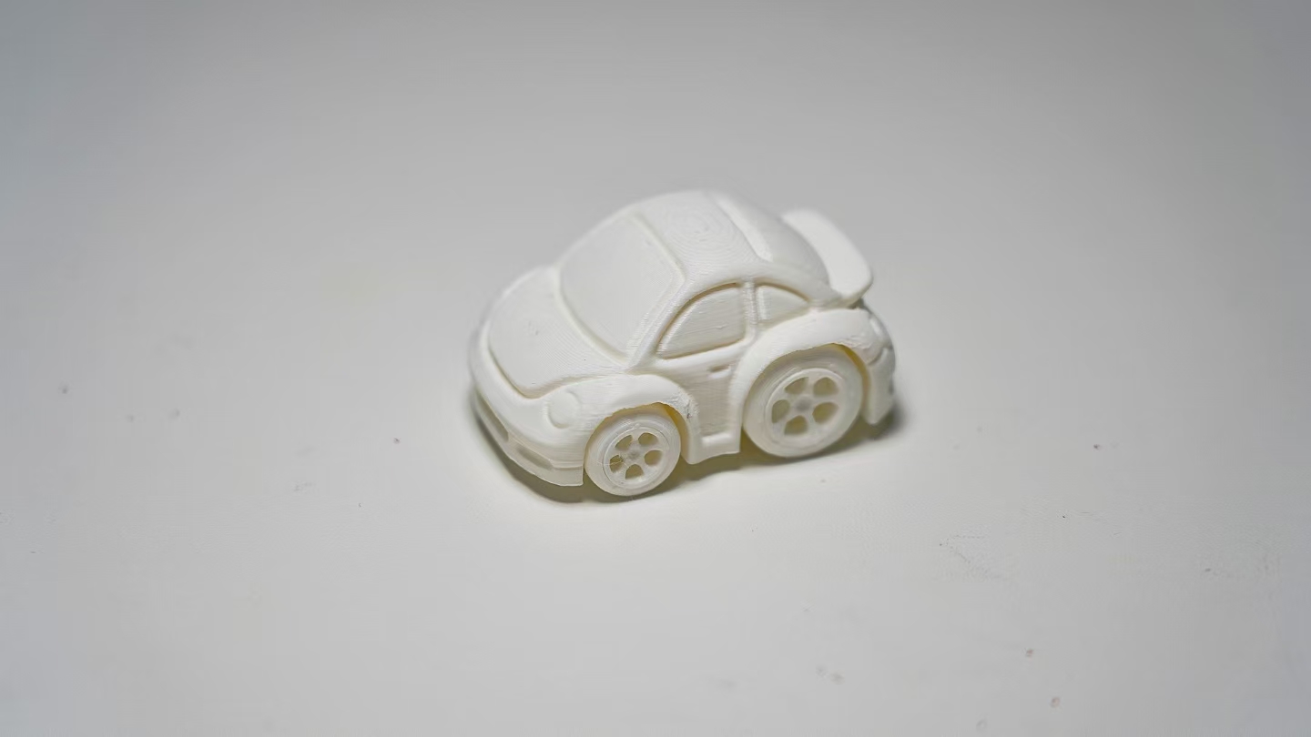 李悟制作小汽车